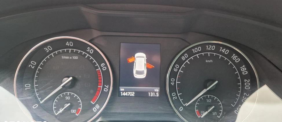 Skoda Superb cena 89800 przebieg: 144000, rok produkcji 2017 z Warszawa małe 742